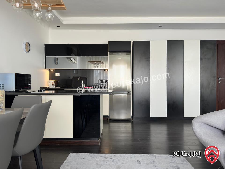 شقة مساحة 85م طابق ثاني للايجار مفروشة في عمان - دير غبار