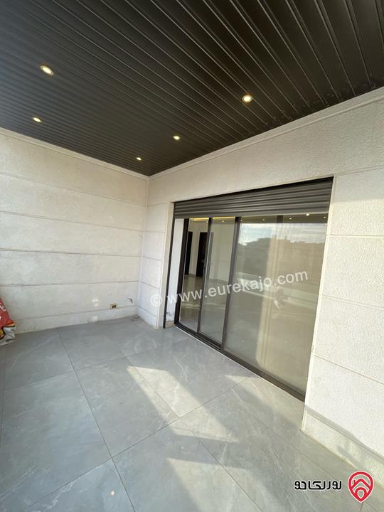 شقة طابق ثاني مساحة 180م للايجار في عمان - الكرسي