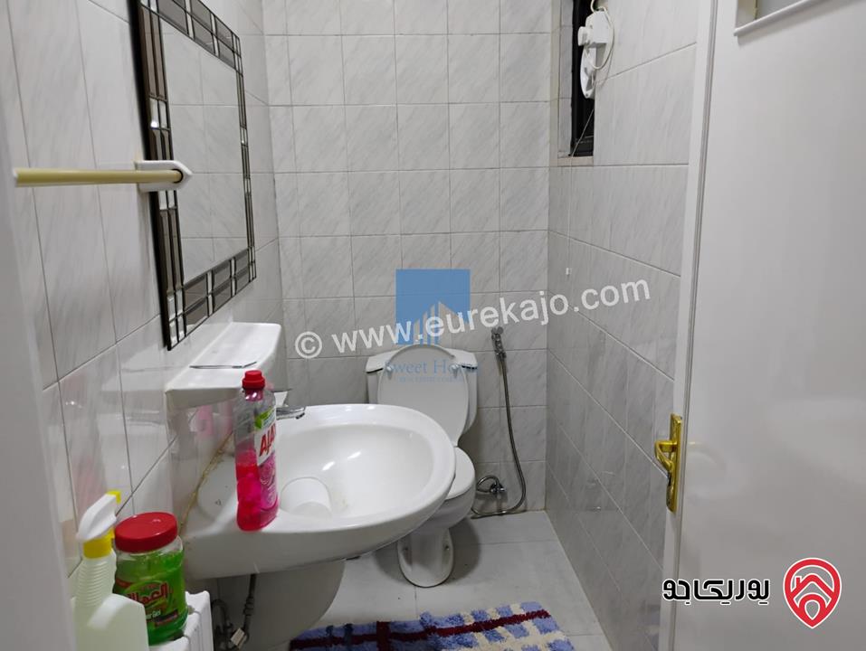 شقة ارضية مساحة 206م مع ترس 60م للبيع في عمان - عبدون