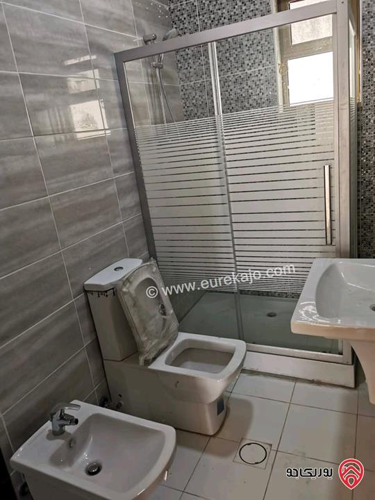 شقة طابق شبه ارضي مساحة 200م مع حديقة 200م للبيع في عمان - الدوار الرابع 