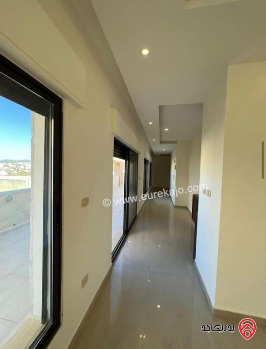 روف طابقي فاخر مساحة 429م للبيع في الفحيص – منطقة أم عليا