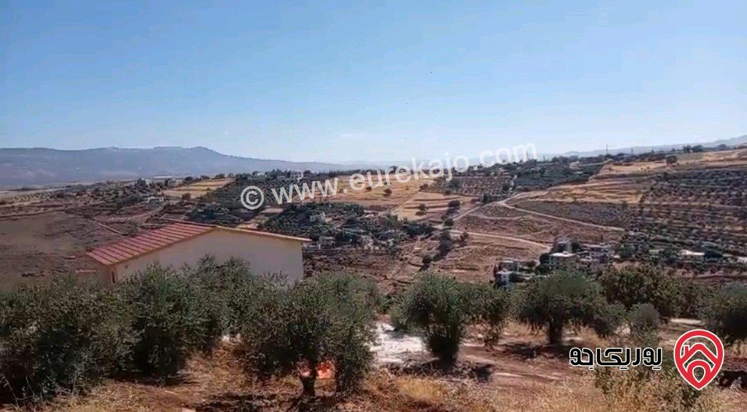 أرض مميزة مساحة 1800م باطلاله دائمة للبيع في السلط الصبيحي منطقة بيوضه