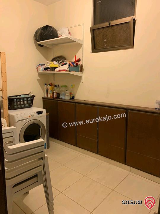 شقة مساحة 230م طابق ثاني للبيع في عمان - البنيات شارع المطار مقابل جامعة البتراء 