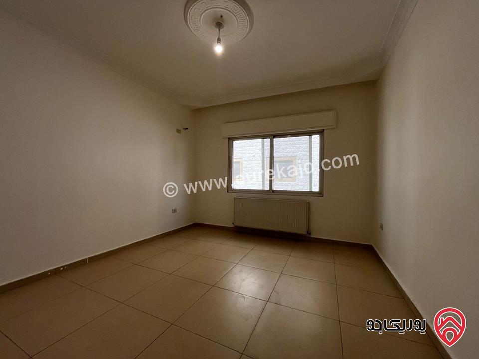 شقة شبه أرضية مساحة 190م للايجار في عمان - خلدا 