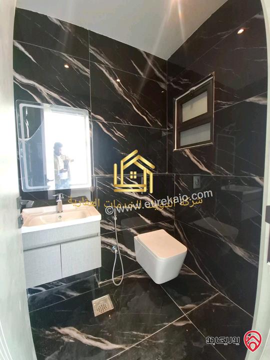 شقة دوبلكس لم تسكن مساحة 170م للايجار في عمان - البنيات 