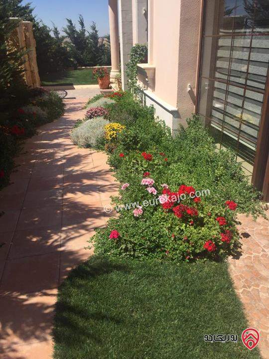 فيلا غير مفروشة مساحة 420م على أرض 864م للبيع في عمان - طريق المطار