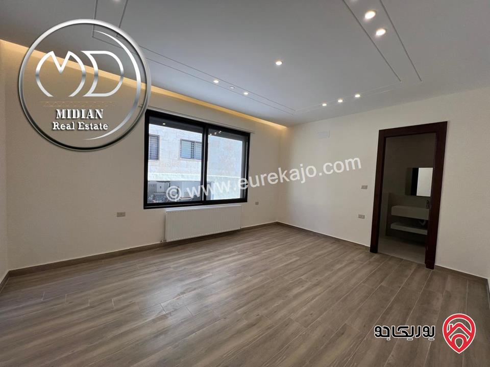 شقق جديدة للبيع في عمان - الظهير مساحة 250م 4 نوم تشطيبات ديكورات سوبر ديلوكس اطلالة رائعة