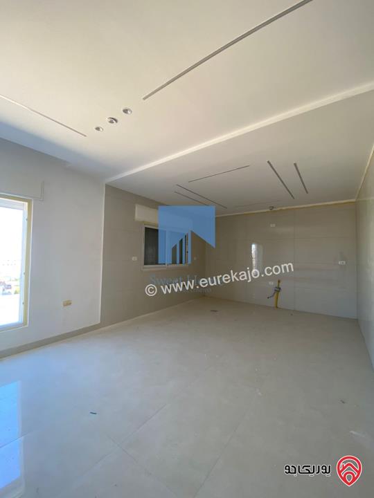 شقة فاخرة للبيع في عمان خلدا - قرب إشارة البنك العربي طابق اول 175م تشطيب سوبر ديلوكس لم تسكن