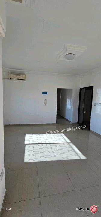 شقة طابق ثالث مساحة 106م للبيع في عمان - الجبيهة ام زويتينه