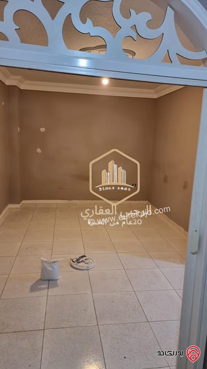 شقة شبه ارضي مساحة 140م للايجار في عمان - الياسمين 