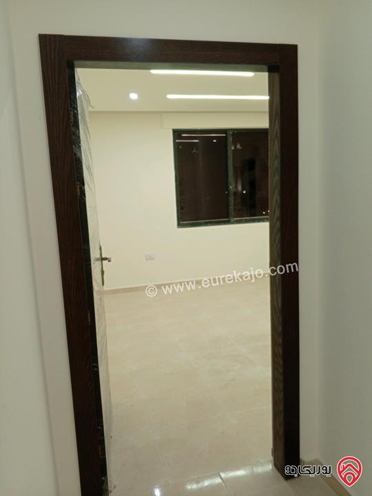 شقة طابق ثالث مساحة 188م للايجار في عمان - طبربور 