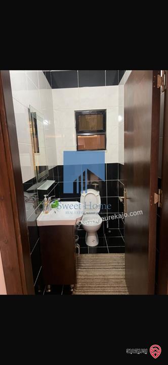 شقة أرضية مميزة للبيع في عمان - الجندويل قرب مركز أمن البيادر 180م مع حديقة وترسات 200م