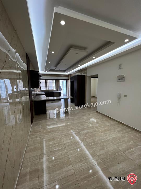 شقة مميزة طابق -2 مساحة 120م داخلي و 150م خارجي للبيع في عمان - ضاحية الرشيد 