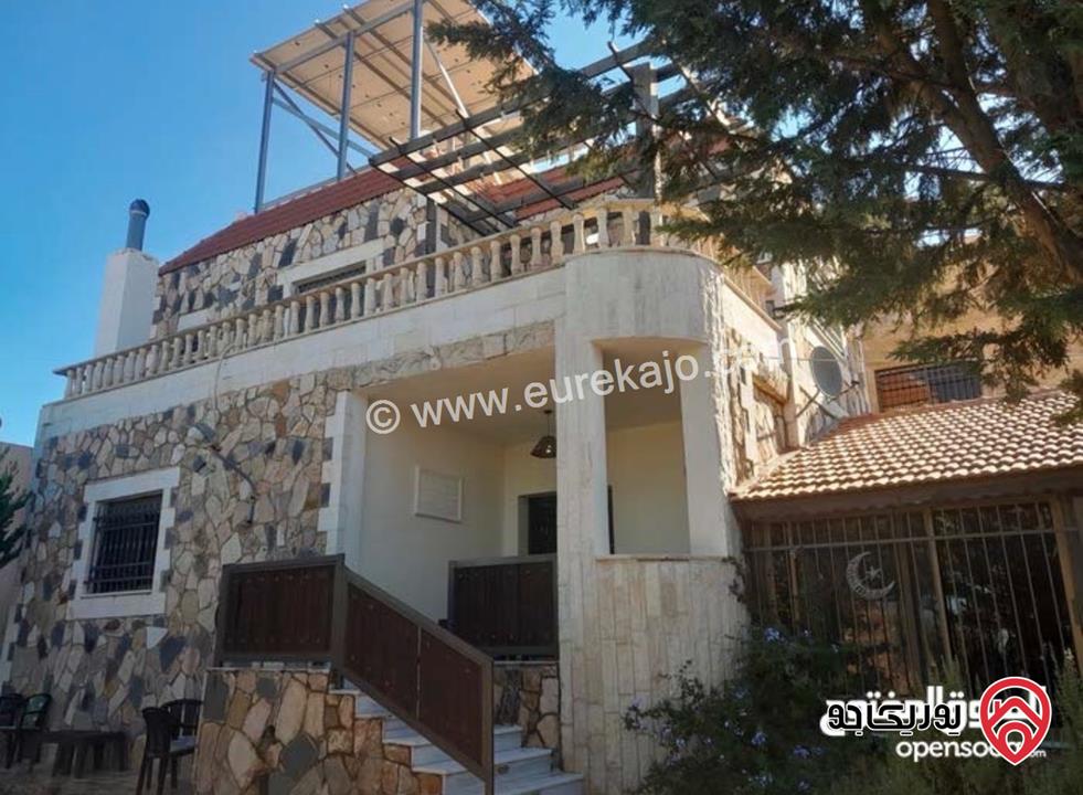 فيلا دوبلكس مساحة 300م على أرض 480م للبيع في مغاريب السلط 