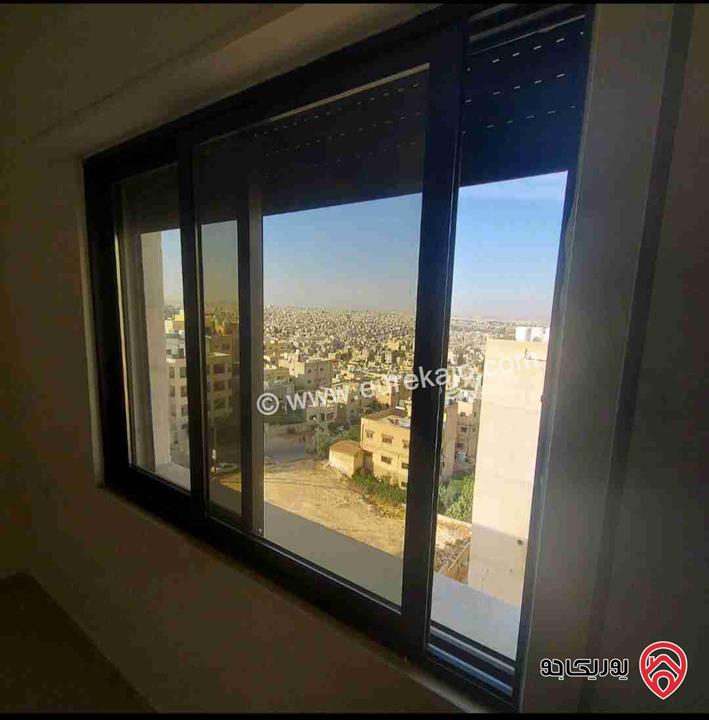 شقة طابقية سوبر ديلوكس طابق ثالث مساحة 160م الواجهة الرئيسية جنوبية شرقية العمارة 7 شقق فقط وعلى شارعين كامل الخدمات للبيع في جبل المنارة شارع الوسيلة 