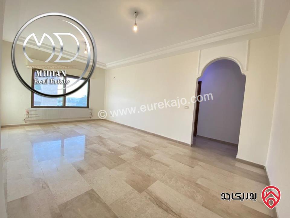 شقة فارغة للايجار في عمان - الرابية مساحة 200م طابق ثاني تشطيبات و ديكورات سوبر ديلوكس اطلالة جميلة