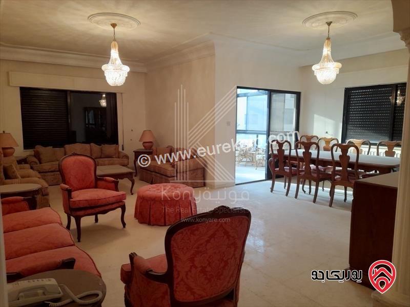 شقة مساحة 193م طابق أول للبيع في عمان - ضاحية الرشيد