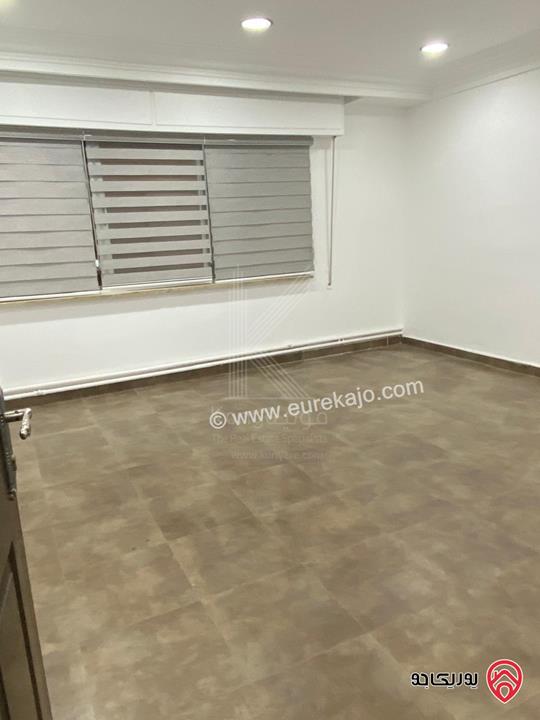 شقة طابق ثاني مساحة 158م للبيع في عمان - الشميساني