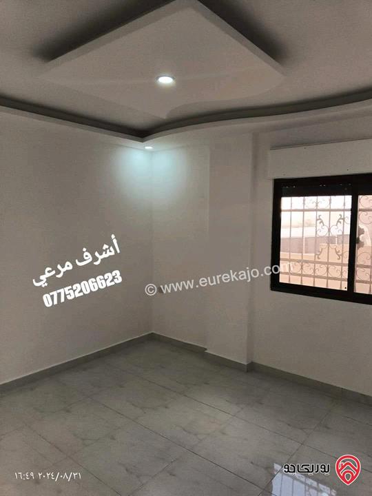 شقة طابق ارضي مساحة 150م مع ترس 150م لم تسكن للبيع في الزرقاء الجديدة