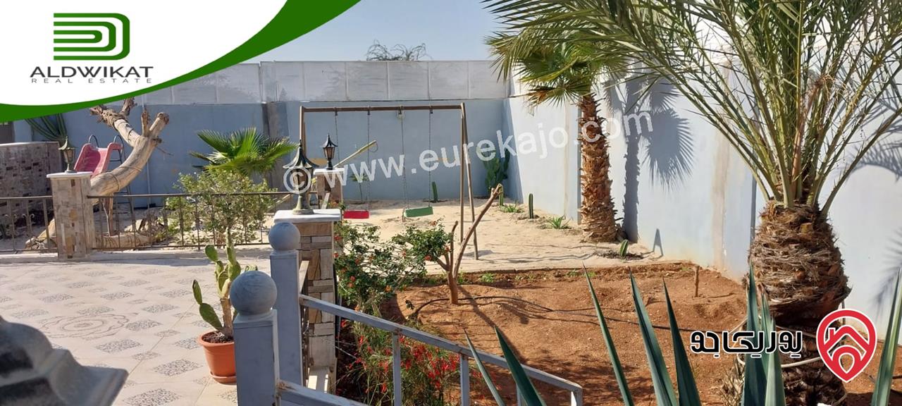 شاليه مميز مساحة البناء 180م على أرض 1300م للبيع في الغور الشونة الجنوبية