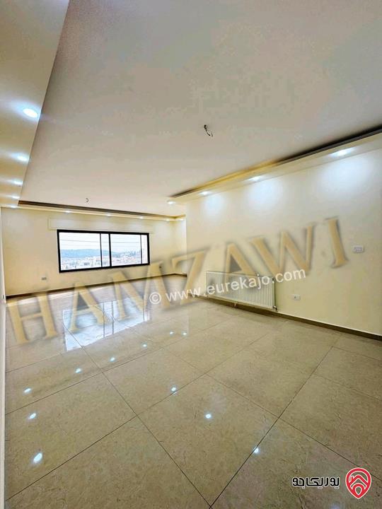 شقة ديلوكس فاخرة مساحة 210م طابق أول للايجار في عمان - طريق المطار 