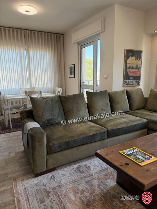 شقة مفروشة طابق ثاني مساحة 123م للايجار في عمان - جبل اللويبدة