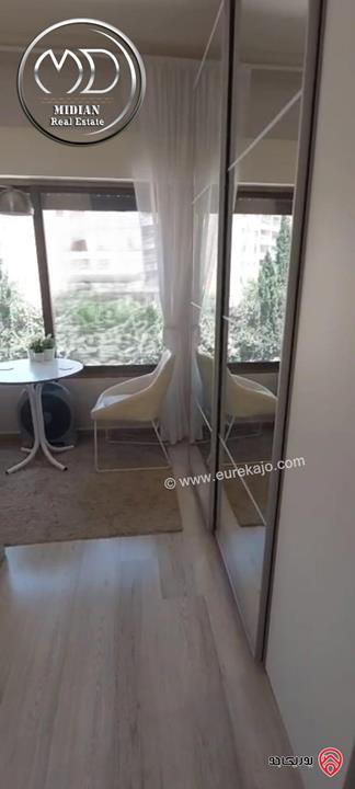 استديو مفروش للبيع في عمان - الرابية مساحة 36م طابق ثاني تشطيبات و ديكورات فندقية فرش فاخر يصلح للاستثمار بسعر مميز