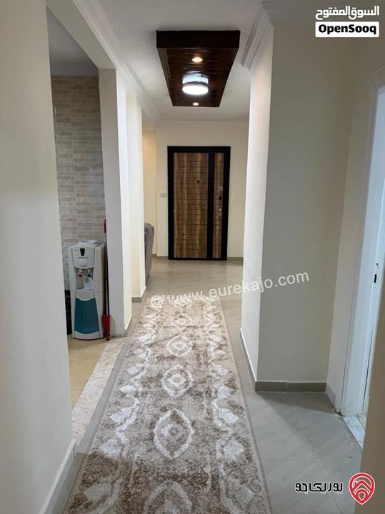 روف مفروش مساحة 150م للايجار في عمان - الجبيهة