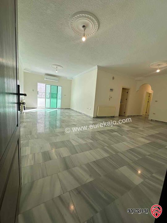 شقة طابق رابع مساحة 140م للايجار في عمان - خلدا