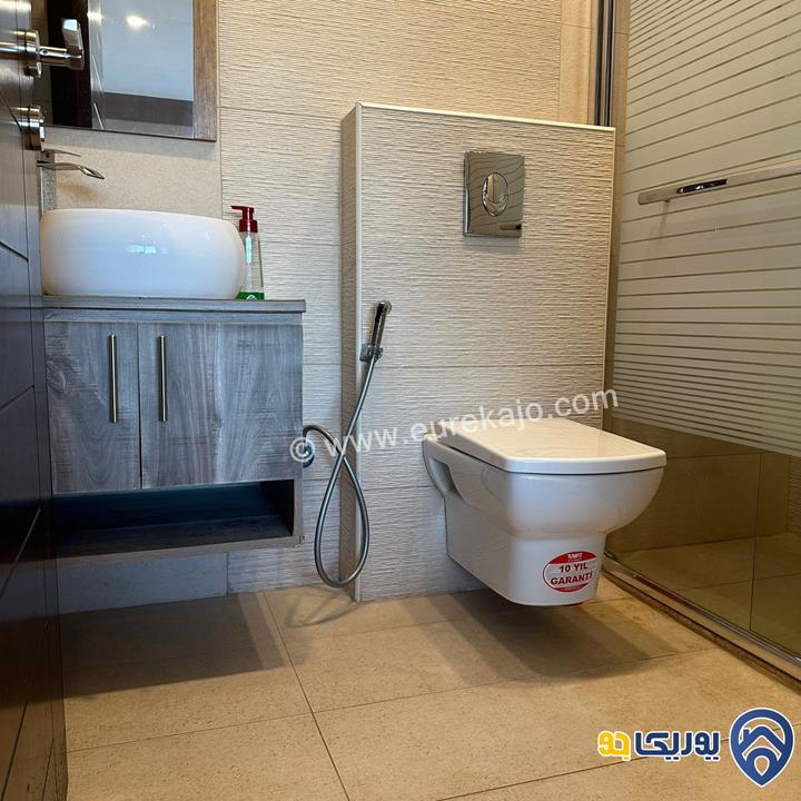 شاليه - مزرعة BENZ VILLA DEAD SEA مساحة الأرض 720م والبناء 250م للبيع في البحر الميت