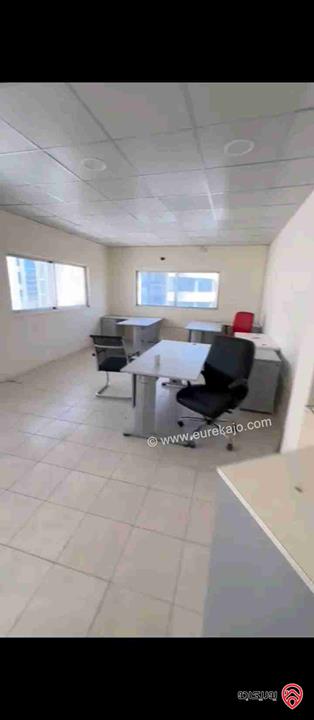 مكتب تجاري مساحة 250م للبيع في عمان - افضل مواقع الدوار السابع 