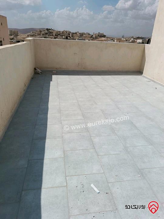 شقة طابق ثالث دوبلكس مساحة 175م لم تسكن للبيع في الزرقاء جبل المغير