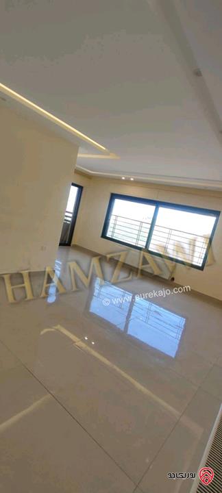 شقة فاخرة طابق رابع مساحة 160م للايجار في عمان - ربوة عبدون 