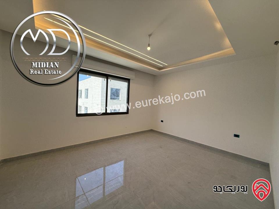 شقة جديدة للبيع في عمان - ديرغبار مساحة 190م طابق اول تشطيبات ديكورات عصرية فاخرة بسعر مميز جداً