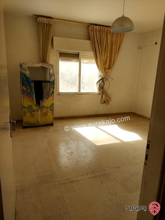 شقة طابق اول مساحة (150) متر للبيع في عمان - الرونق