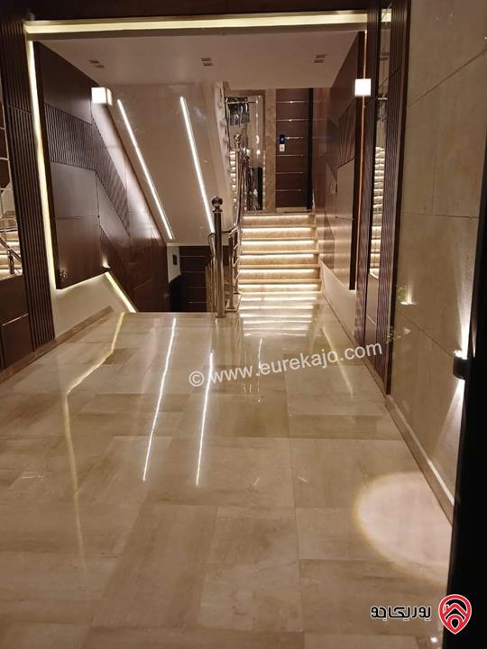 شقة مساحة 200م طابق رابع للبيع في عمان - ضاحية النخيل 