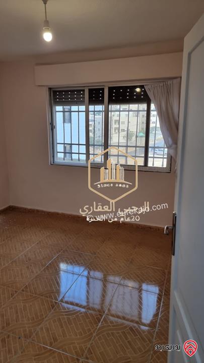 شقة شبه ارضي مساحة 140م للايجار في عمان - الياسمين 