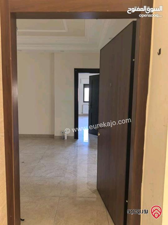 شقة فارغة مساحة 160م طابق ثالث للايجار في عمان - خلدا 