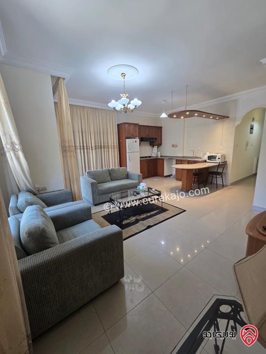 شقتين مفروشتين كل شقة مساحة 80م قوشان مستقل طابق أول ورابع بعفش كامل للبيع في عمان - دير غبار