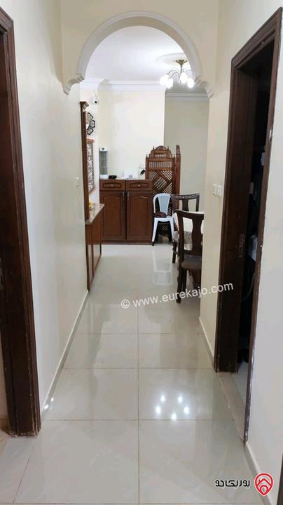 شقة طابق أول مساحة 121م للبيع في عمان - البنيات 