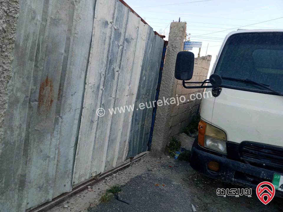قطعة ارض مساحتها 819 متر مربع تنظيم سكني أ، تقع على شارعين، واصل جميع الخدمات للبيع في الزرقاء - منطقة حي الرشيد الرصيفة