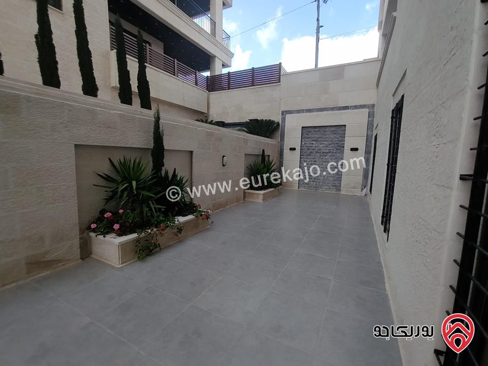  شقق جديدة مساحة 240م للبيع في عمان - حي الصحابة رجم عميش  