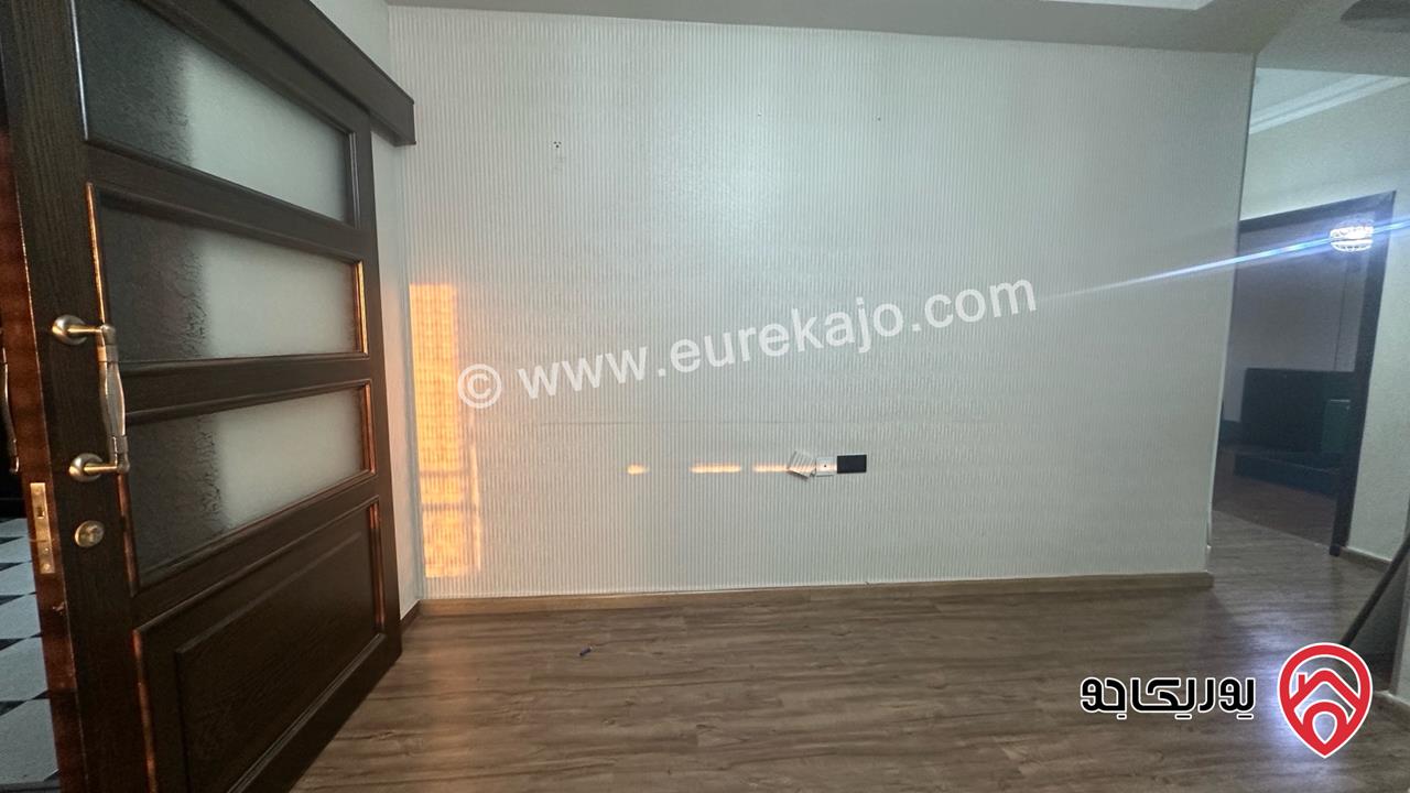 شقة مساحة 210م طابق ثالث للبيع في عمان - طبربور بجانب الجامعة العربية المفتوحة الخزنة