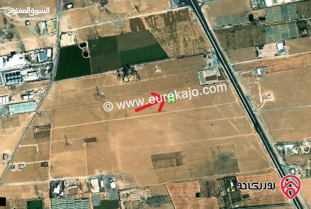 قطعة ارض مساحة 1 دونم للبيع من اراضي جنوب عمان - الجيزة قريبة من الطريق الصحراوي تصلح لكافة الاستثمارات