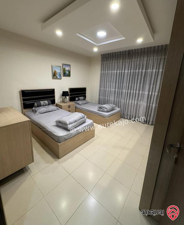 شقة أرضية مساحة 200م داخلي و 150م خارجي للايجار في عمان - ام السماق 