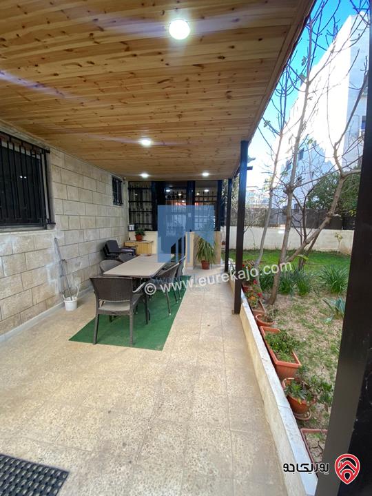 شقة مميزة شبه أرضية مساحة 100م مع حديقة وترسات 200م للبيع في عمان - أم السماق الشمالي