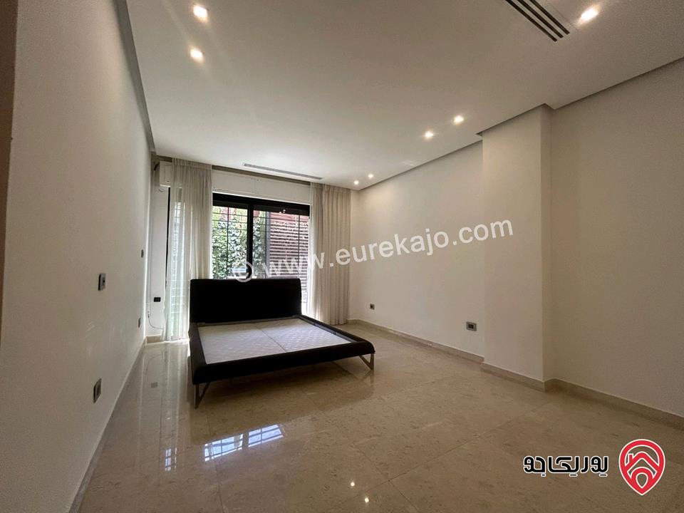 شقة شبه ارضية مساحة 360م داخلي و 150م خارجي للبيع في عمان - دابوق