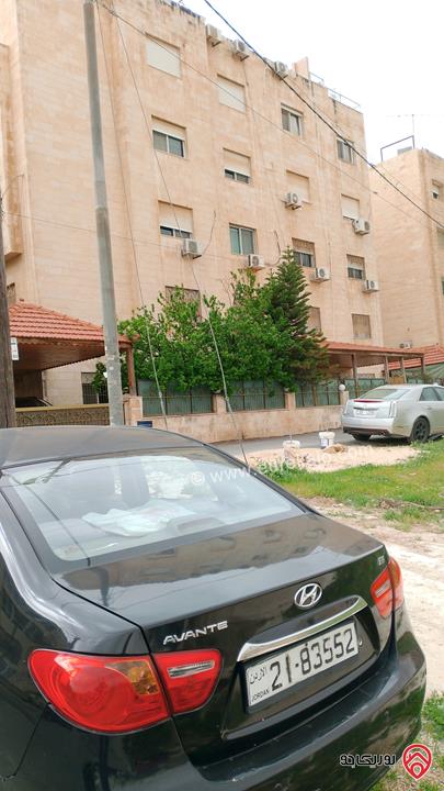 شقة ارضية طابقية مساحة 331م للبيع في عمان - ام السماق