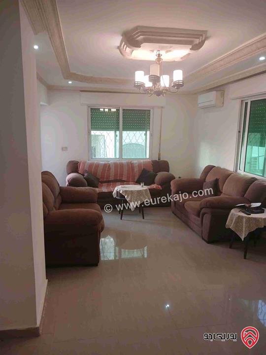 شقة طابق أول مساحة 130م للايجار في اربد 