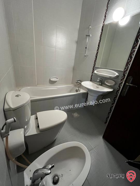 شقة طابق أول مساحة 192م للايجار في عمان - خلدا